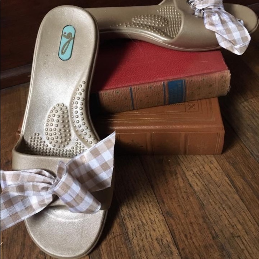 OKA b slip on gingham bow sandals
